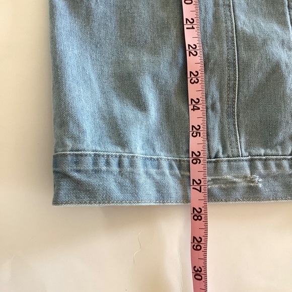 Boom Boom Distressed Torn Moto Jean Denim Trucker Jacket Sz L Relaxed Fit NWT - Picture 14 of 14